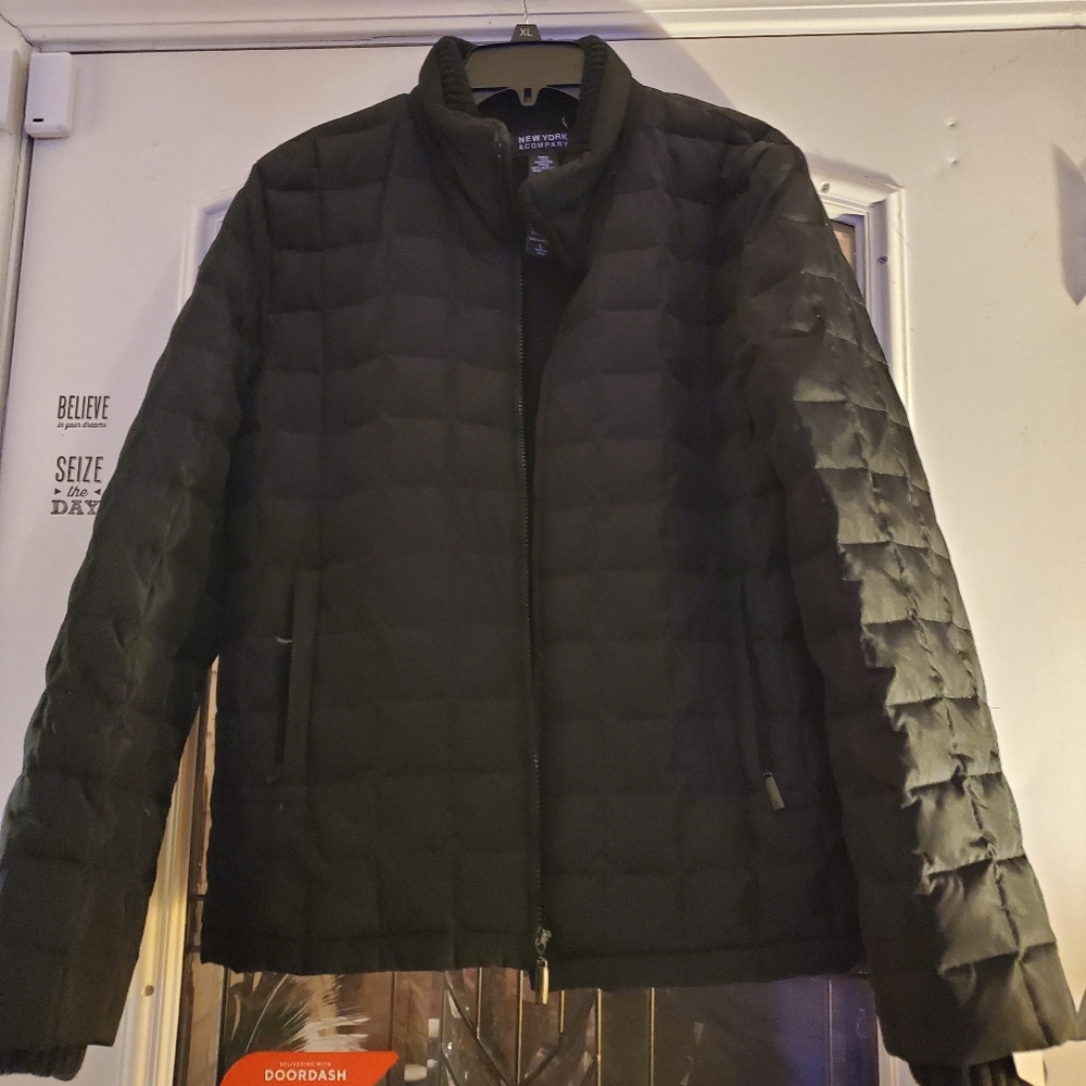 New York Company Womens L Large Black Puff Coat